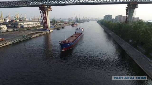 Ускоренное воспроизведение Суэцкого канала