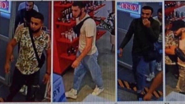 В Тольятти четверо мужчин обокрали секс-шоп