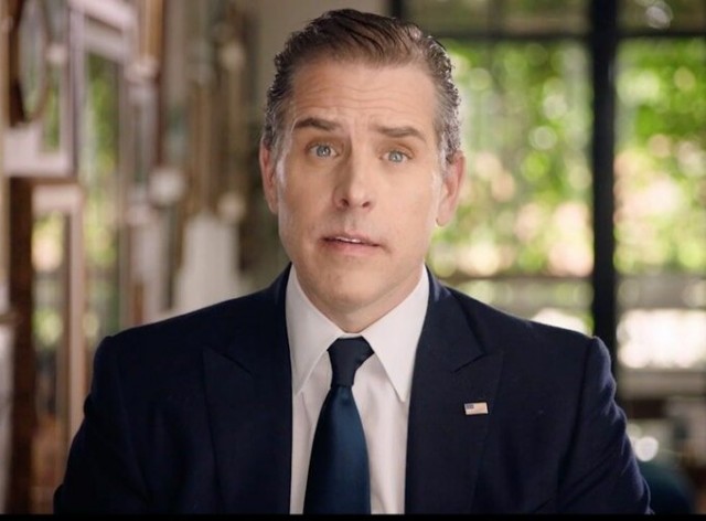 Обличительный фильм о сыне Байдена собрал овации зрителей закрытого показа в Голливуде