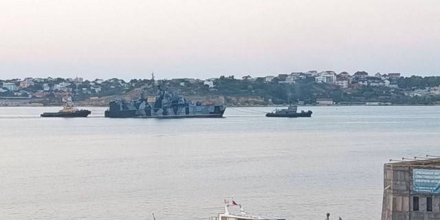 Ракетный корабль на воздушной подушке "Самум"