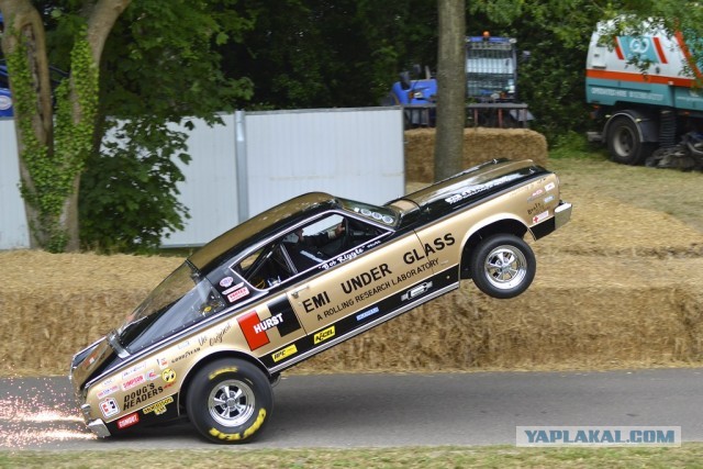 60 лет Plymouth Barracuda
