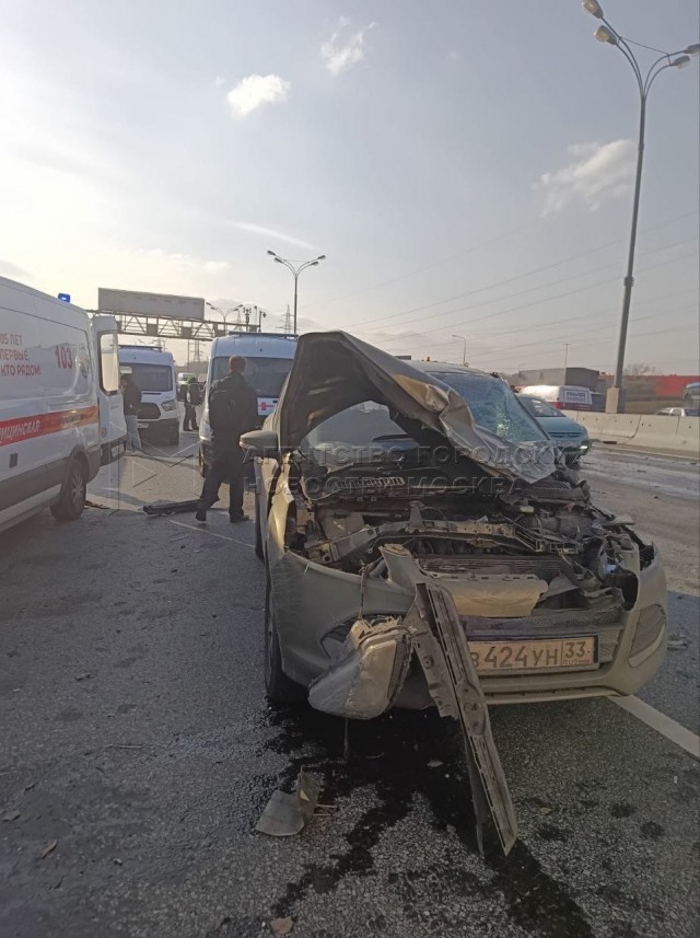 Долихачился, машина в тотал, сам в больничку.