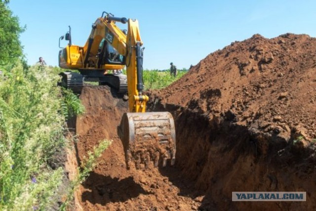 Украина окапывается