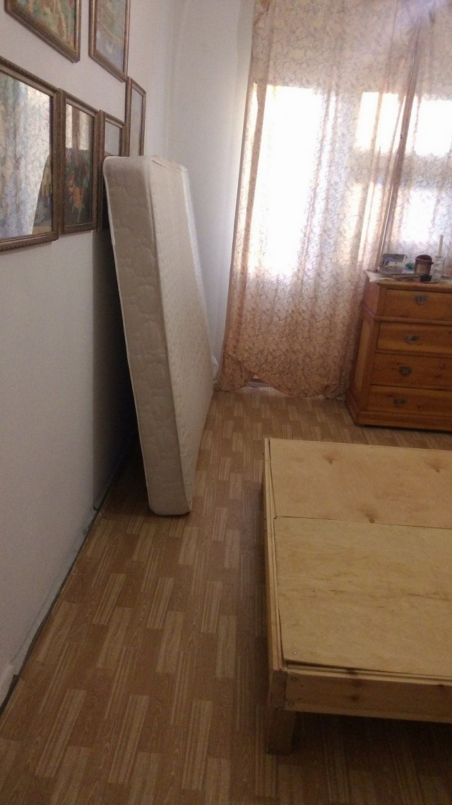 Рукожопим подиум в двушку.
