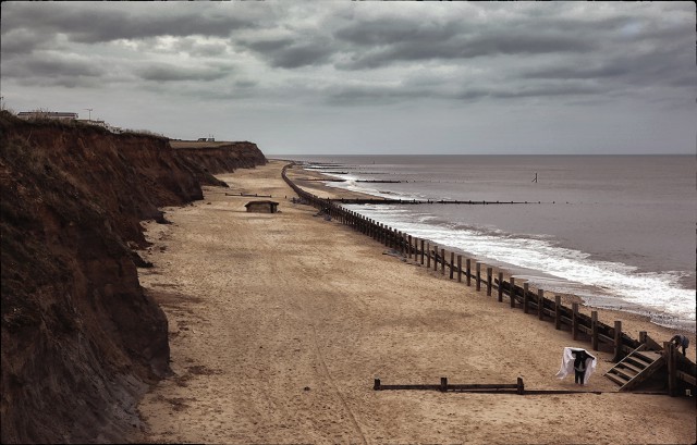Человечество пока не готово к коммунизму