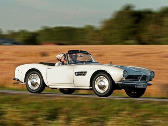 Выставка суперкаров Pebble Beach Concours