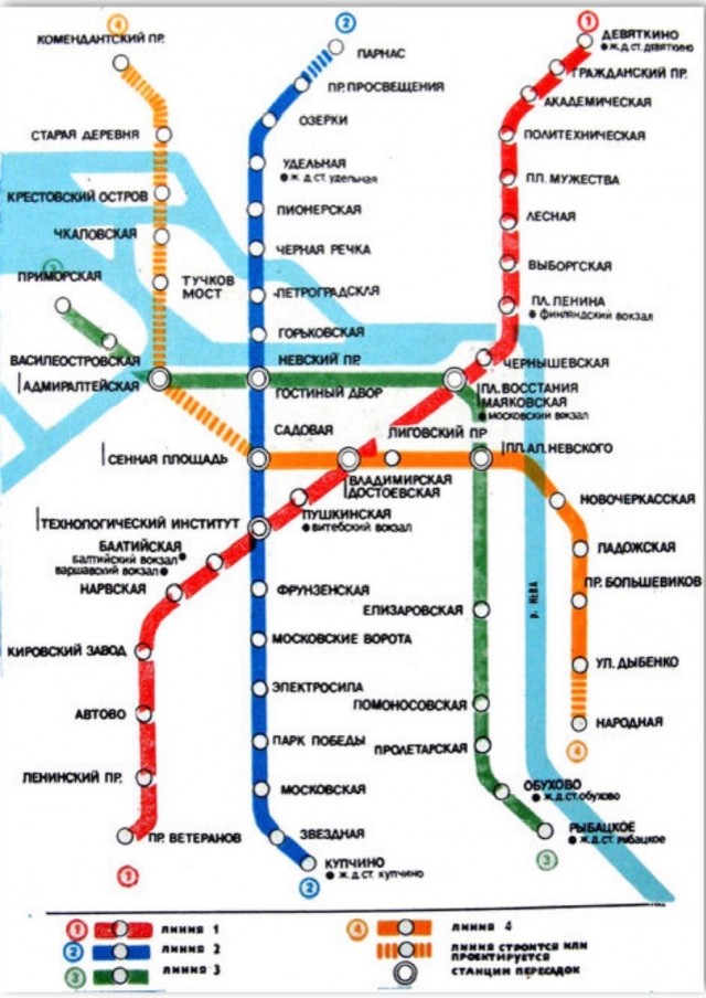 Живу в Янино-1. Ответ всем любителям выдать базу в стиле «Сами виноваты, видели, что покупали»