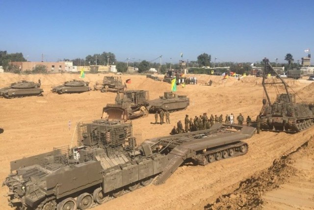 Сухопутные крейсера Земли Обетованной.