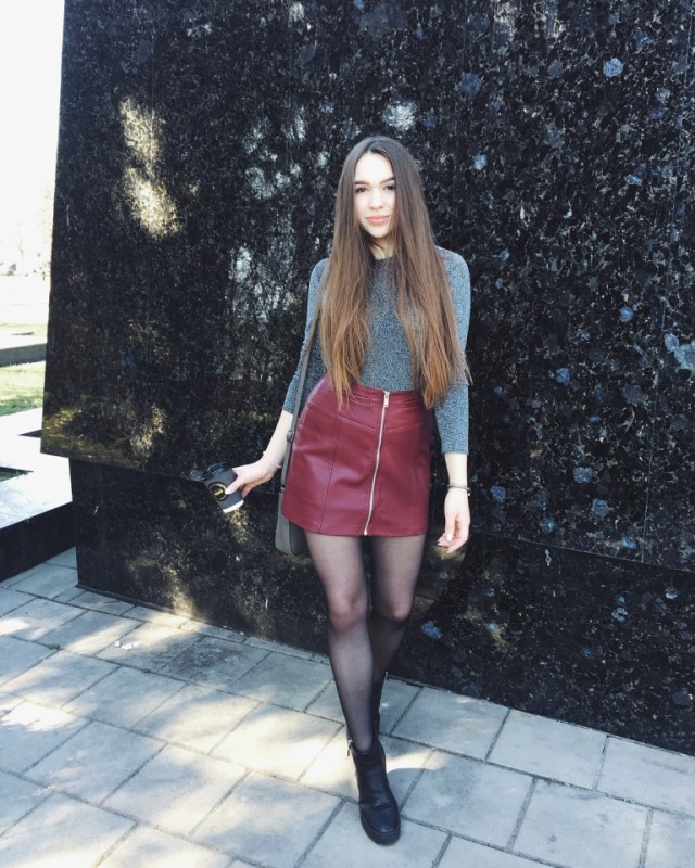 Девушки в миниюбках