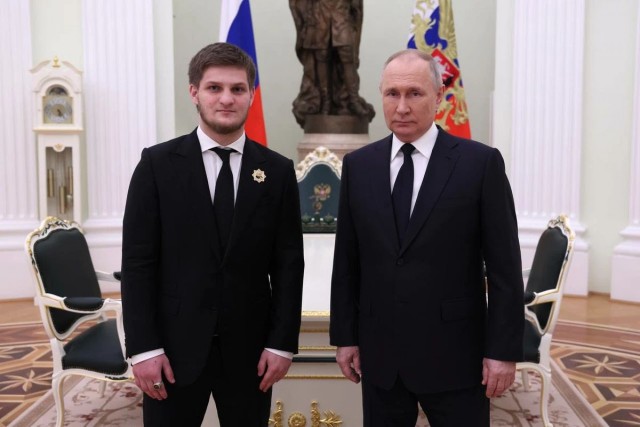 Поклонники перестали узнавать 69-летнюю известную актрису Ким Бейсингер
