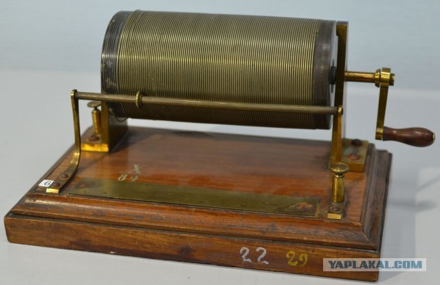 Где купить советские радиолампы и антикварные реле? Магазин «Радиотовары» в Саратове, который можно посещать как музей