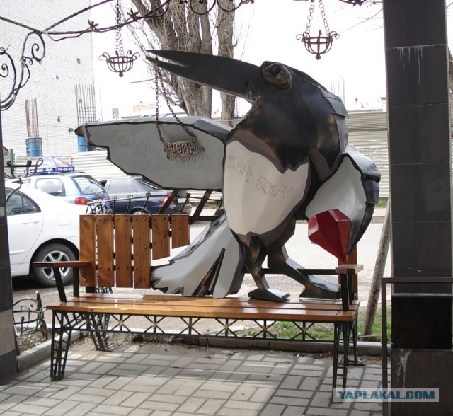 Необычные статуи мира