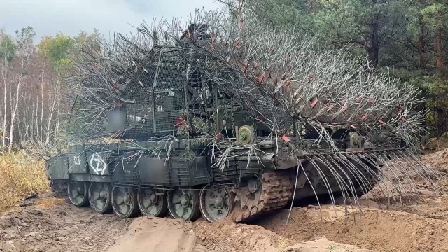 Российские военные взяли в котёл группу ВСУ из 600 танков и БМП под Красным Лиманом