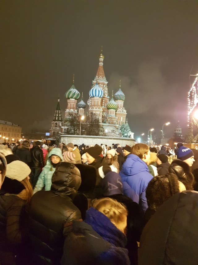 Приезжайте на НГ праздники в Москву, говорили они...