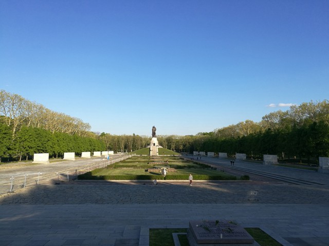 Немного Берлина вам в ленту
