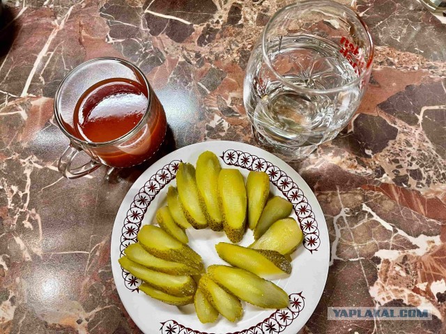 Огурцы в томатной пасте