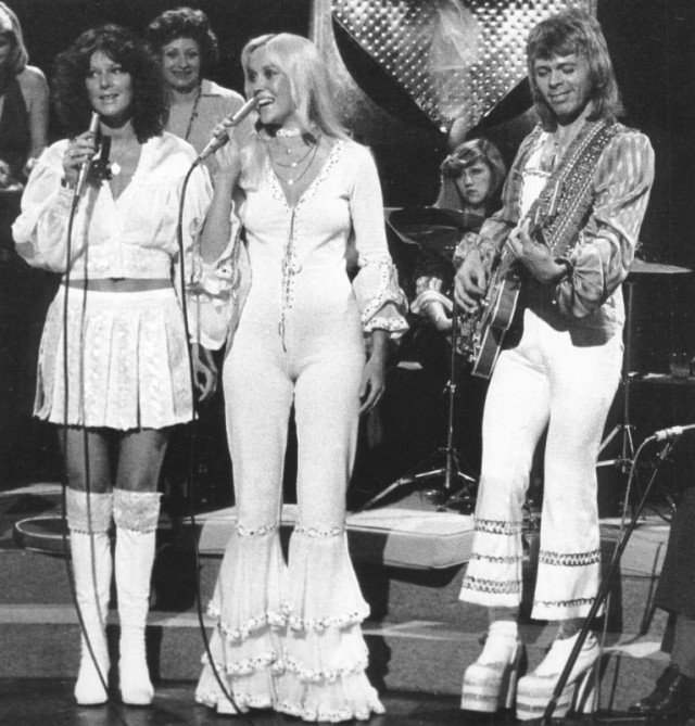 Как незнание перевода песен группы ABBA сыграло с нами злую шутку