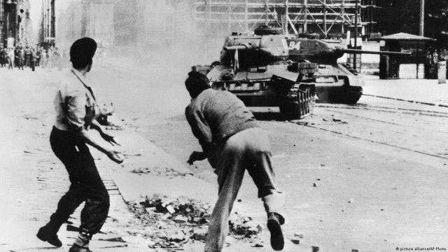 Фотографии из прошлого нашей страны - 22