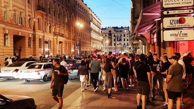 По ходу в Питере больше не пить. Ну или пить по расписанию