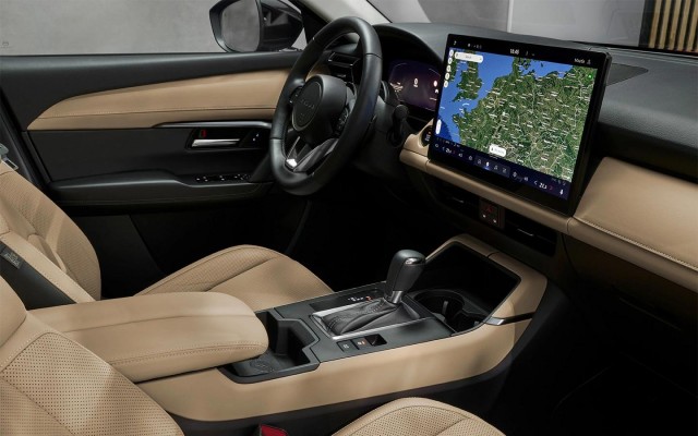 Mazda Motor провела мировую премьеру компактного кроссовера CX-5 нового (третьего по счету) поколения