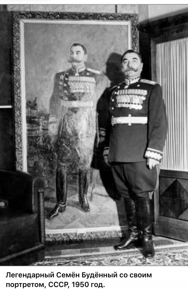 Еще ретрофото знаменитостей.