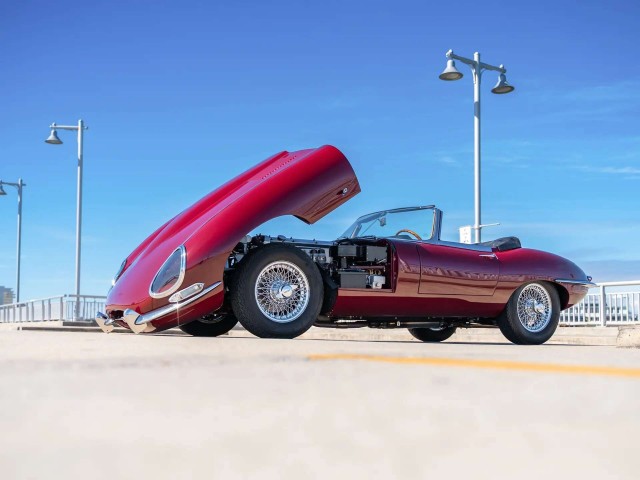 1966 Jaguar E-Type Roadster. Автопятница №153.