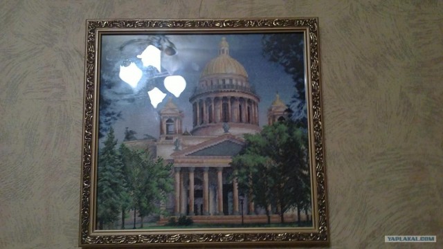 А я ещё и крестиком вышивать умею