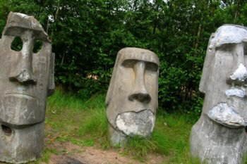 Мама отписала сыну «остров Пасхи»?