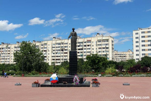 Евпаторийский десант. Их было 740. Осталось - 40...