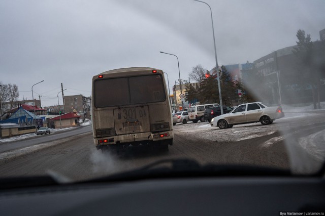 В чёрном-чёрном городе