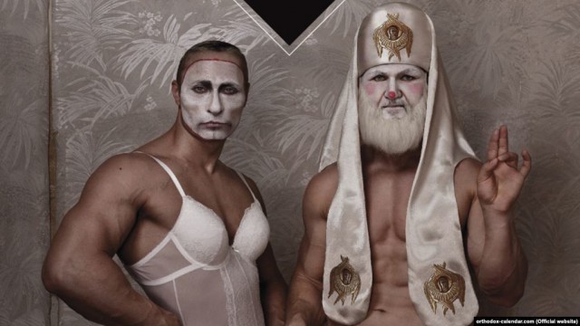 "Путин сам опустил свой рейтинг - намеренно. Суть поступка объяснил политолог". О как... Неожиданно!