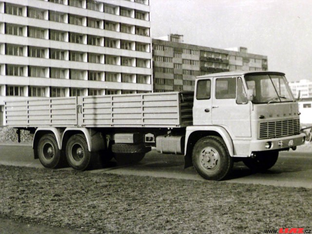 Игра на ЯПе: Угадай АВТО-6