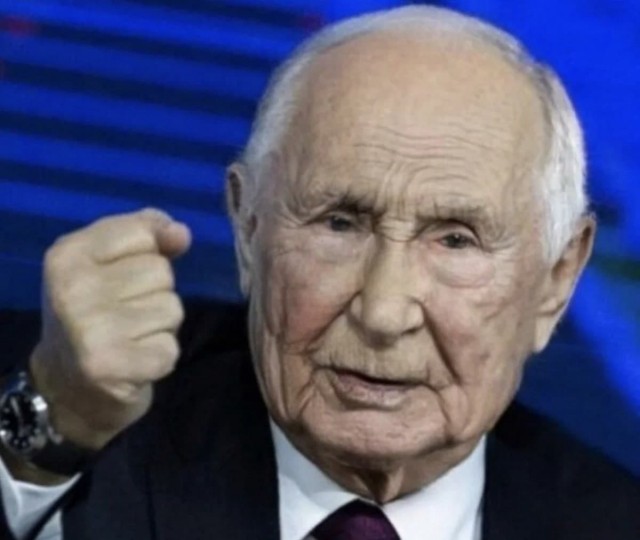 Госдума приняла закон, дающий Путину право вновь баллотироваться на пост президента