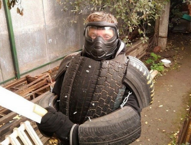 А кому мать родна