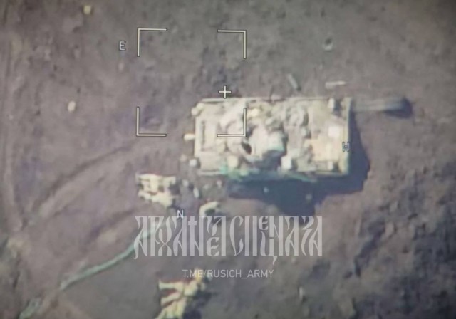 Видео уничтоженных Леопарда и Бредли