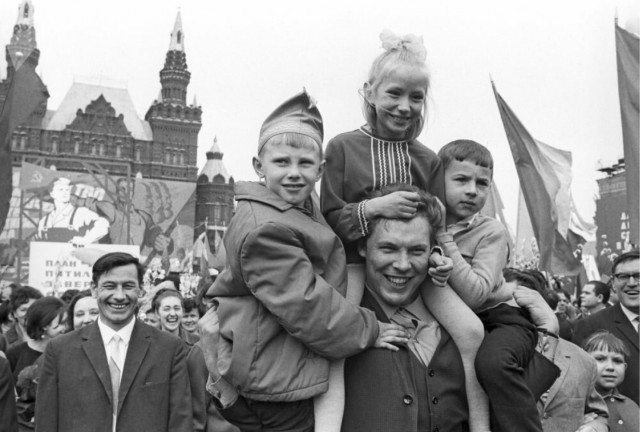 Ностальгии пост. Кто родился в СССР и рос в 90-е!