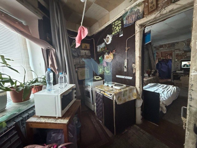 Квартиру с туалетом в подъезде продают за 18 миллионов рублей в Москве