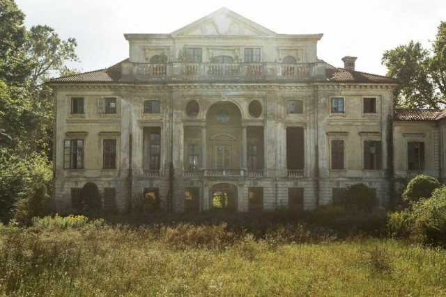 Красивые заброшенные места