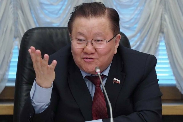 В Госдуме предложили не депортировать мигрантов с ВИЧ