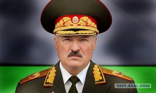 Началась встреча Александра Лукашенко с парламентариями, членами Конституционной комиссии и представителями органов государствен