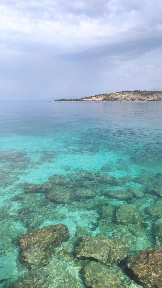 Aлбания в эпоху ХВОРИ всеобщей (2021)