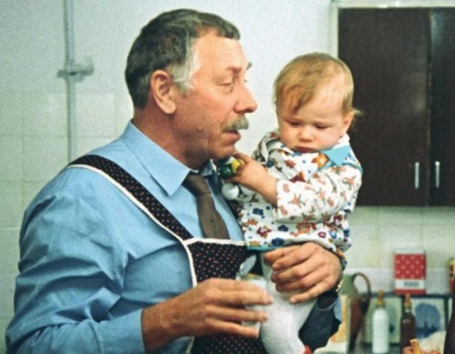 31 октября родился Анатолий Папанов