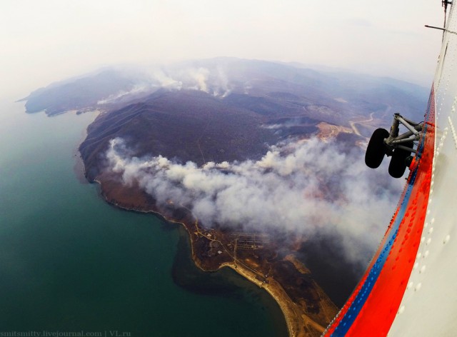 Как авиация МЧС борется с лесными пожарами