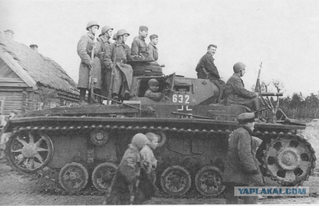 Фото атак времен Великой Отечественной Войны.