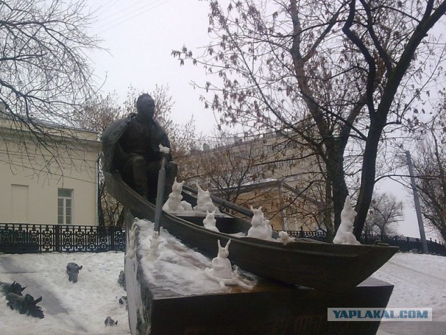 Какие прозвища дают памятникам в России