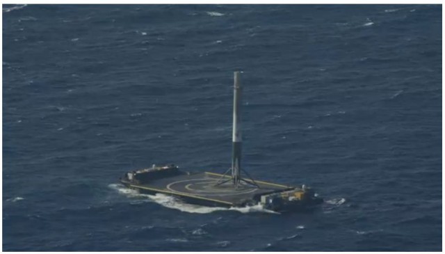 Будущее наступает. Илон Маск показал почти собранную ракету-носитель Falcon Heavy