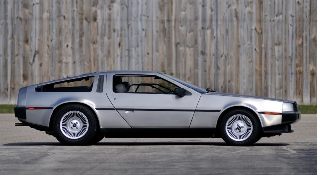 Трагическая и красивая судьба DeLorean DMC-12