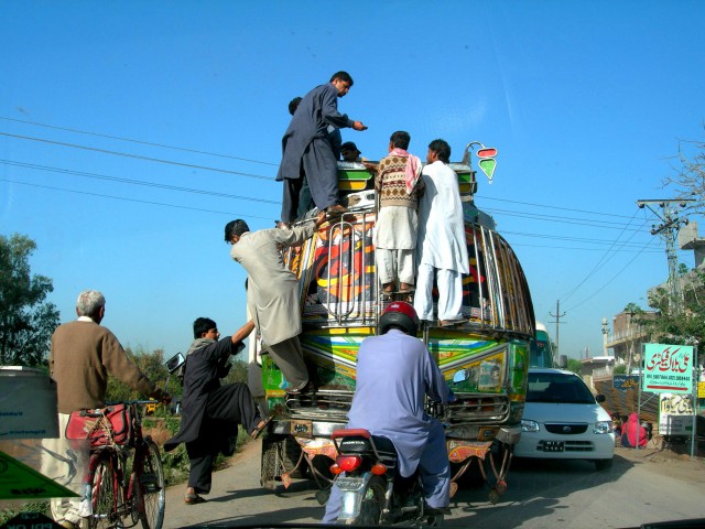 Друг прислал фото из Пакистана