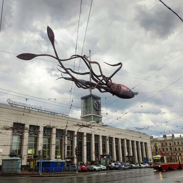 Монстры на улицах Питера.