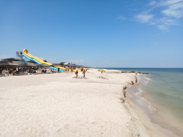 Прогулка по пляжу Азовского моря